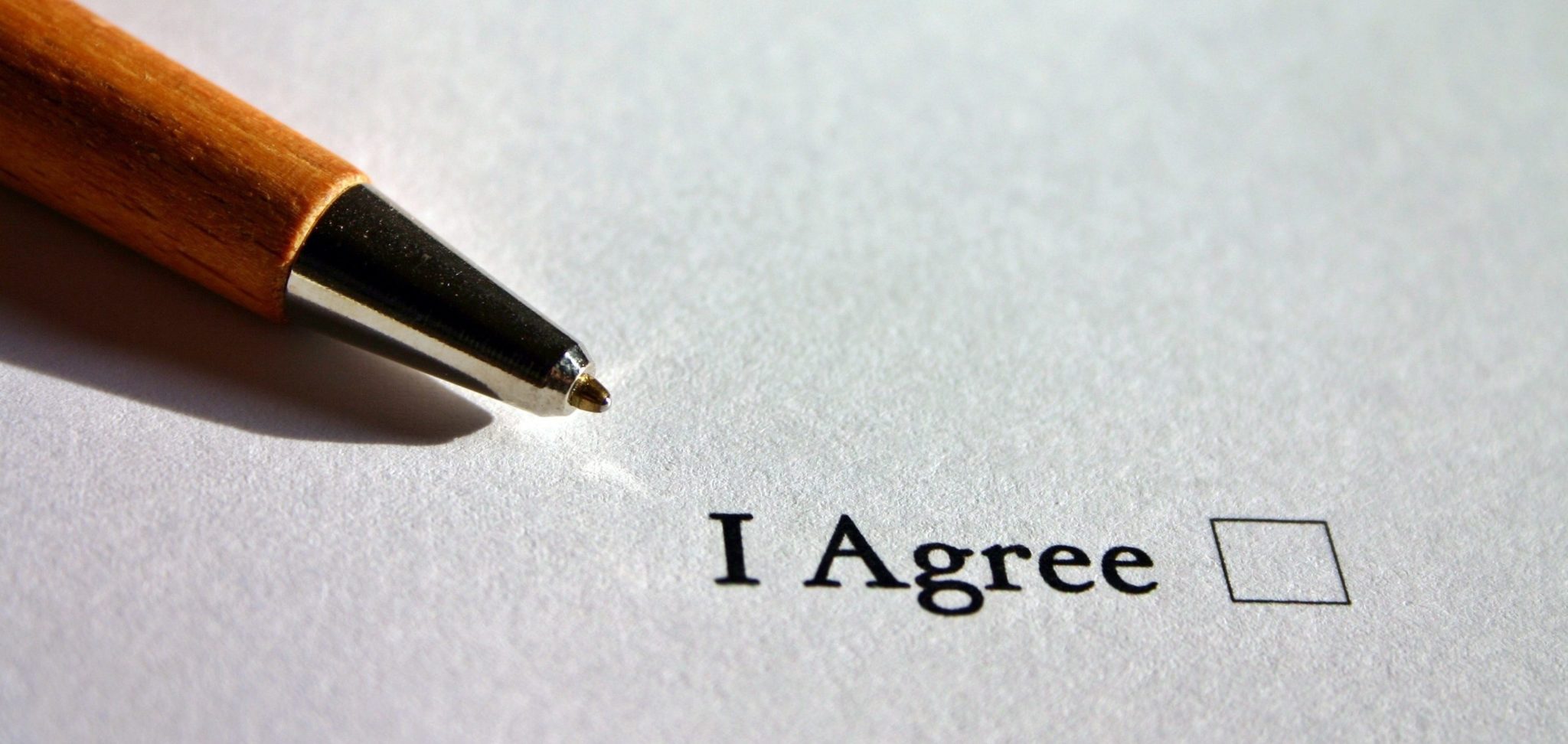 Benefits of Outsourcing Legal Contract Management